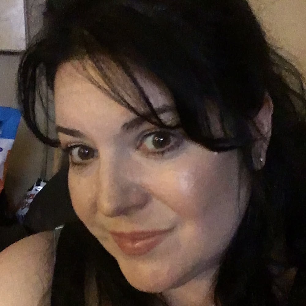 Meet your Posher, Nikki